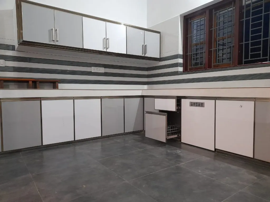 [AL001] Aluminium Interior Fabrication